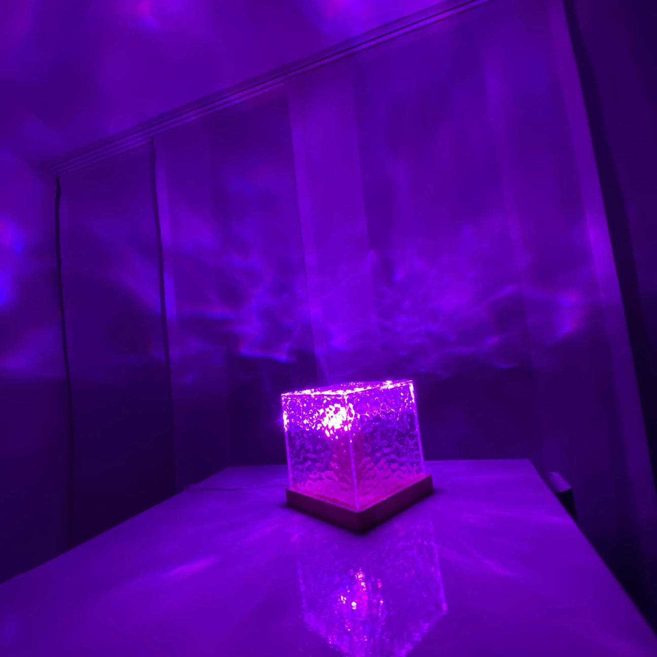 CubeLight™ | De Kracht van Sfeer in één Lamp.
