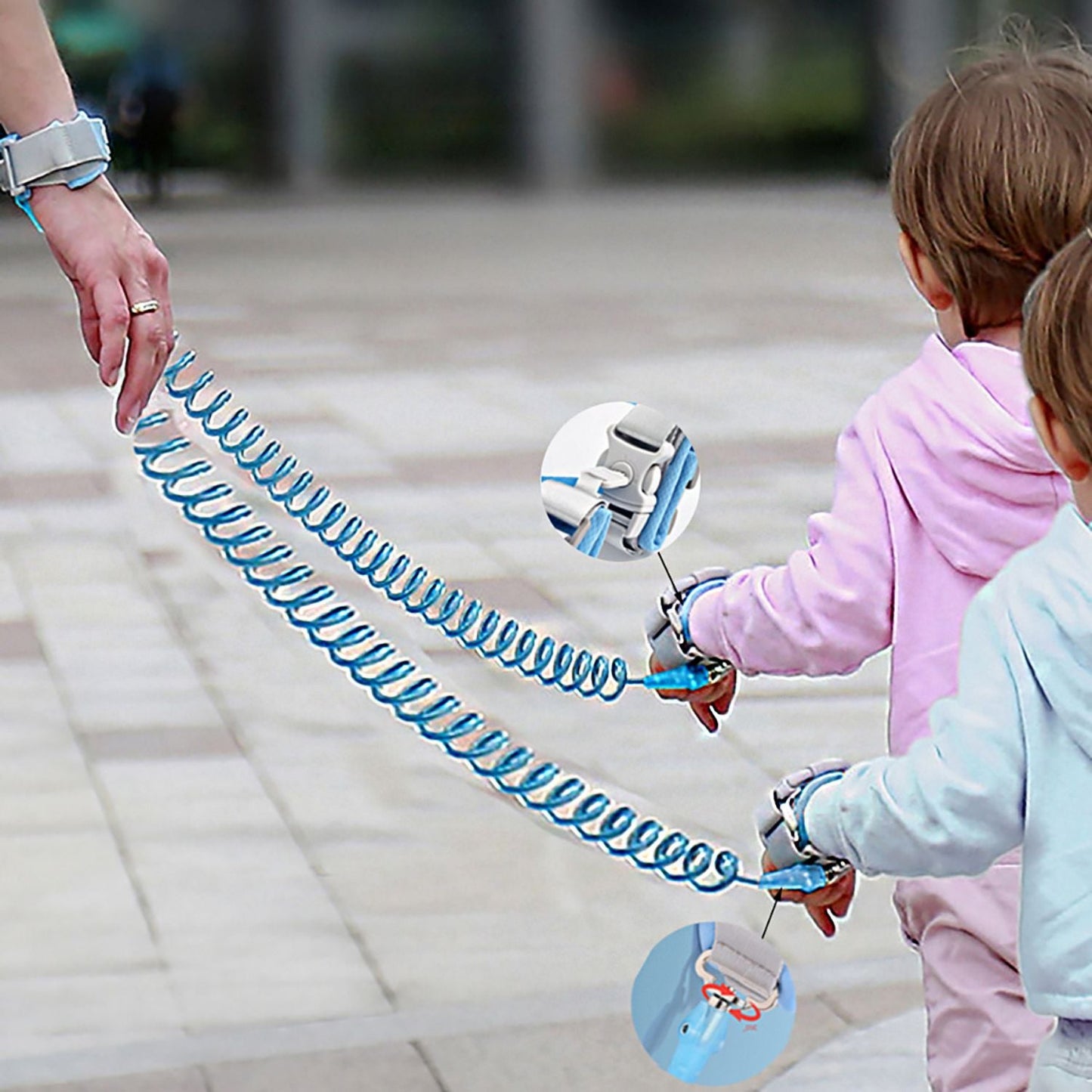 WristGuard™  | Veiligheid in Drukke Situaties.